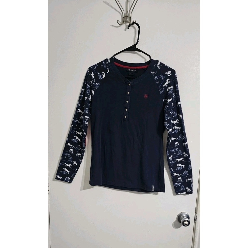 Ariat Women's Horse Print Long Sleeve Shirt Size Small Red Blue Patch‎ Sleeves